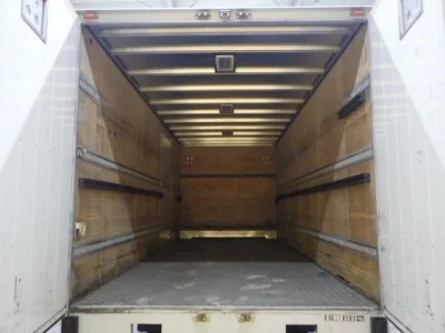 Isuzu FORWARD  с аукциона в Японии