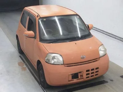 Daihatsu Esse  с аукциона в Японии