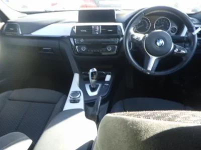 BMW 3-Series  с аукциона в Японии