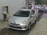 Toyota AQUA лот № 1113 оценка 3  с аукциона в Японии 3