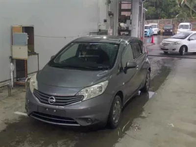 Nissan NOTE  с аукциона в Японии