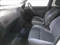 Toyota IPSUM лот № 2191 оценка 2  с аукциона в Японии 2