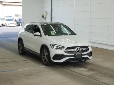 Mercedes-Benz GLA CLASS