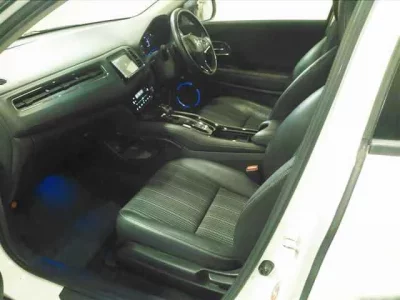 Honda VEZEL  с аукциона в Японии