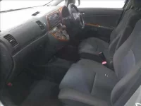 Toyota WISH лот № 4679 оценка R  с аукциона в Японии 2