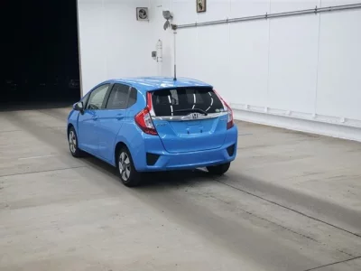 Honda FIT  с аукциона в Японии