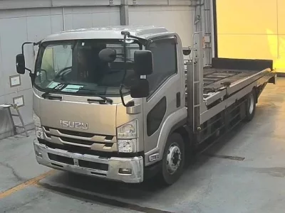 Isuzu FORWARD  с аукциона в Японии