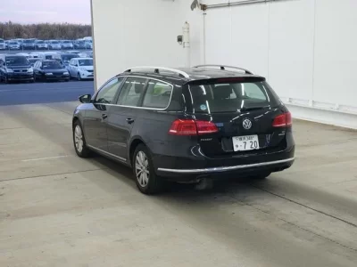 Volkswagen PASSAT VARIANT  с аукциона в Японии