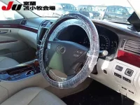 Lexus LS лот № 5045 оценка 3.5  с аукциона в Японии 5
