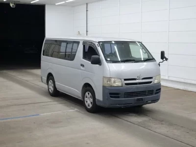 Toyota HIACE VAN  с аукциона в Японии