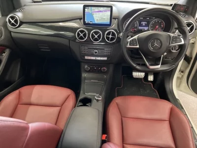 Mercedes-Benz B CLASS