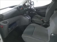 Nissan NV200 лот № 9023 оценка 3  с аукциона в Японии 2