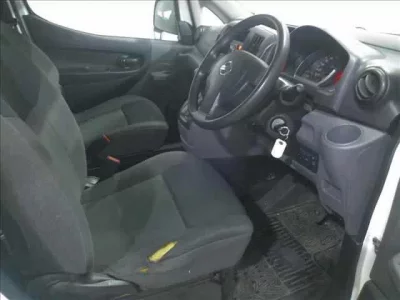 Nissan NV200  с аукциона в Японии