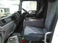 Nissan CONDOR лот № 9048 оценка 3.5  с аукциона в Японии 2