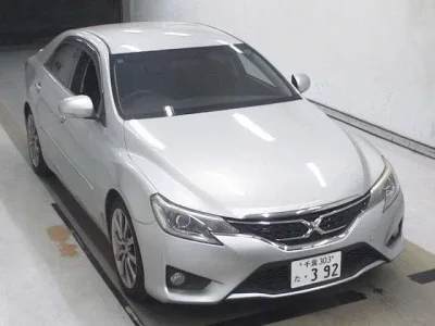 Toyota MARK X  с аукциона в Японии