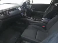 Honda VEZEL лот № 2202 оценка 4  с аукциона в Японии 2