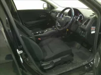 Honda VEZEL лот № 2202 оценка 4  с аукциона в Японии 3