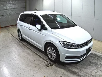 Volkswagen GOLF TOURAN