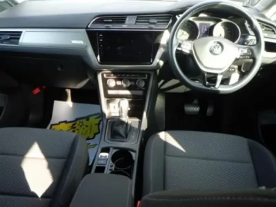 Volkswagen GOLF TOURAN