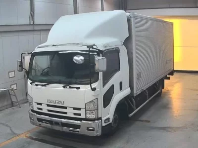 Isuzu FORWARD  с аукциона в Японии