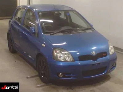 Toyota VITZ  с аукциона в Японии