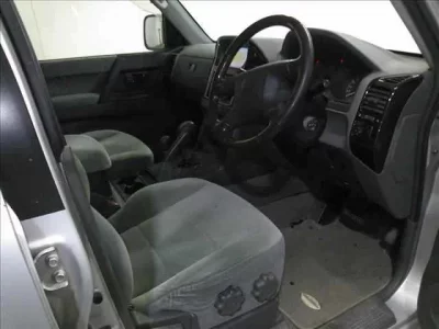 Mitsubishi PAJERO  с аукциона в Японии