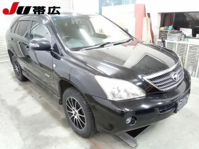 Toyota HARRIER  с аукциона в Японии