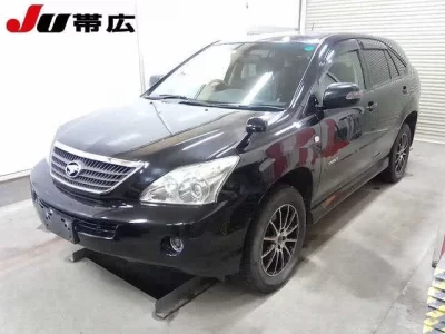 Toyota HARRIER  с аукциона в Японии