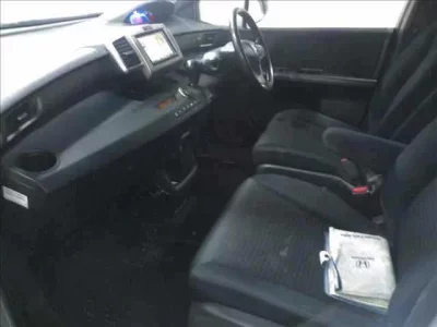 Honda FREED  с аукциона в Японии