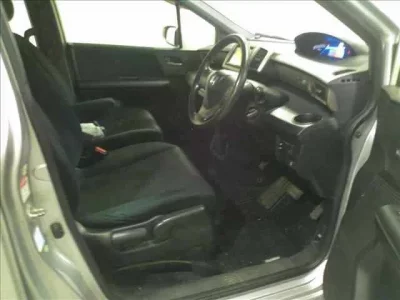 Honda FREED  с аукциона в Японии