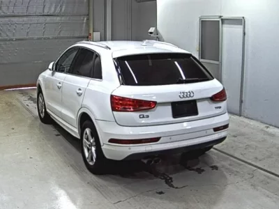 Audi Q3  с аукциона в Японии