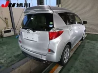 Toyota RACTIS лот № 4304 оценка 3.5  с аукциона в Японии 1