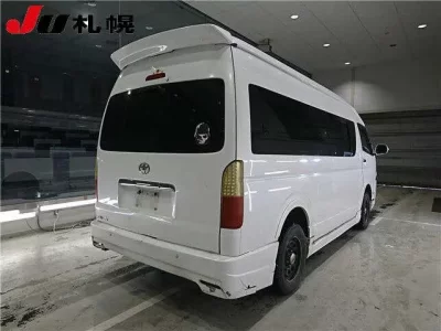 Toyota HIACE VAN  с аукциона в Японии