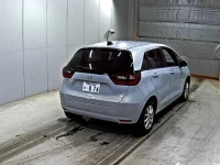 Honda FIT лот № 3125 оценка 4  с аукциона в Японии 4