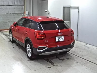 Audi Q2  с аукциона в Японии