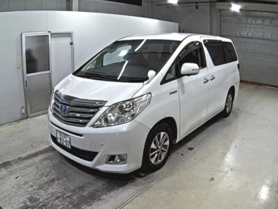 Toyota ALPHARD  с аукциона в Японии
