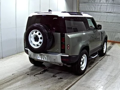 Rover DEFENDER