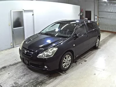 Toyota CALDINA  с аукциона в Японии