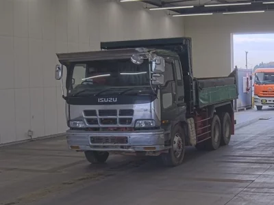Isuzu GIGA