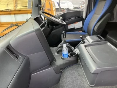 Isuzu GIGA  с аукциона в Японии