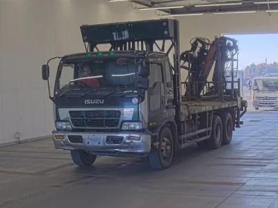 Isuzu GIGA