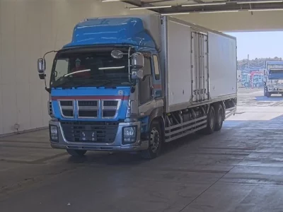 Isuzu GIGA  с аукциона в Японии
