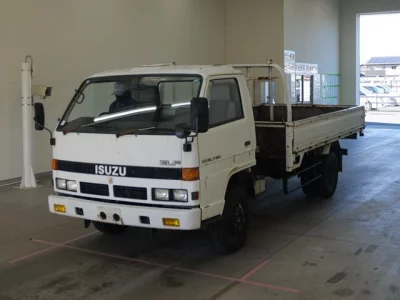 Isuzu ELF