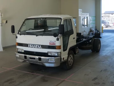 Isuzu ELF
