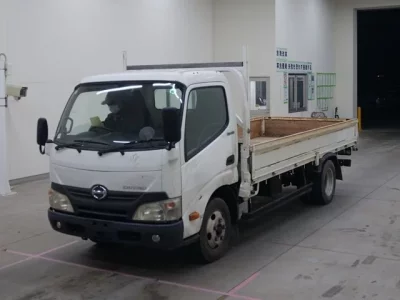 Hino DUTRO  с аукциона в Японии