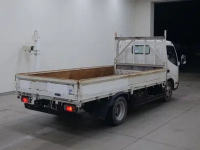 Hino DUTRO  с аукциона в Японии