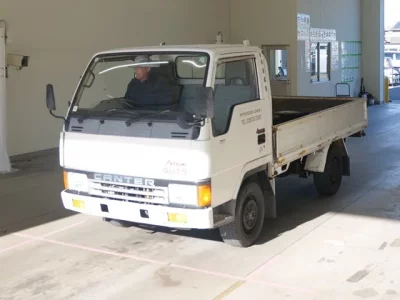 Mitsubishi CANTER  с аукциона в Японии