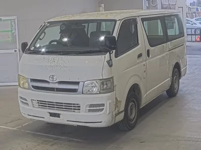 Toyota HIACE VAN  с аукциона в Японии