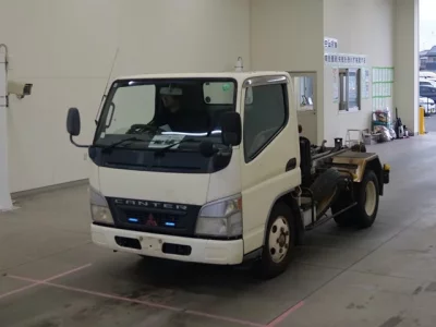 Mitsubishi CANTER  с аукциона в Японии