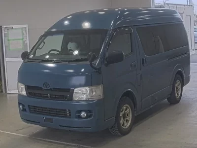 Toyota HIACE VAN  с аукциона в Японии